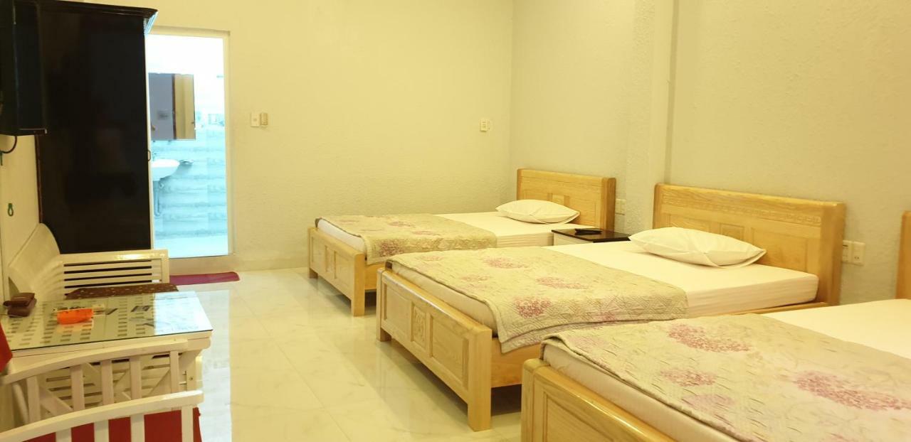 Bac Huong Hotel Kon Tum Екстер'єр фото