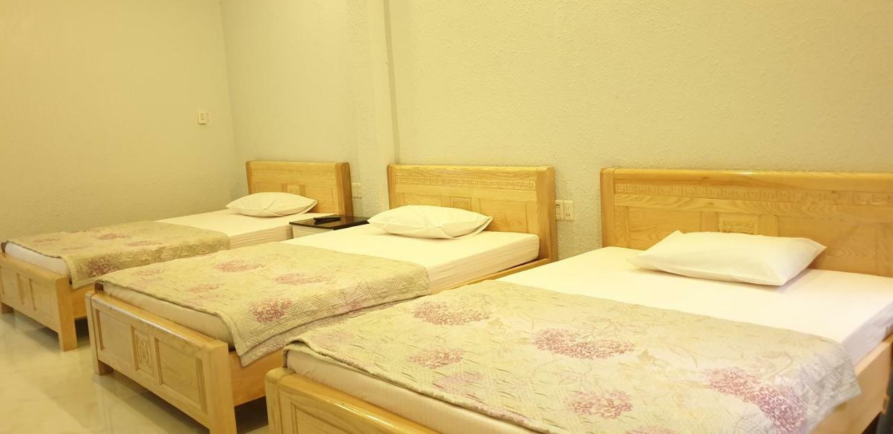 Bac Huong Hotel Kon Tum Екстер'єр фото